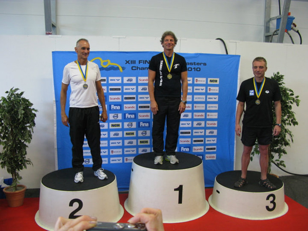 Glen
                                              Christiansen - Winnier of
                                              50 m breatstroke VMC